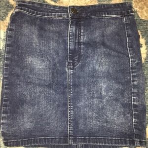 American Eagle outfitters skirt